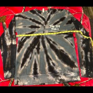 Peg Leg Pete's souvenir pullover